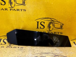 SZKLANY SŁUPEK OSŁONA SŁUPKA B KAMERA BOCZNA LEWY TESLA MODEL 3 PRZEDLIFT