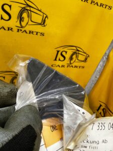 ZAŚLEPKA ZDERZAKA PRZÓD HAKA HOLOWNICZEGO BMW 7 F01 F02 LIFT NOWA OEM