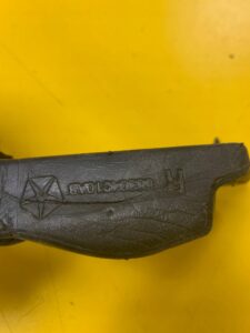 GĄBKA WYGŁUSZENIE PRAWY PRZÓD JEEP WRANGLER JL