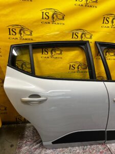 DRZWI PRAWA STRONA PRAWY PRZÓD TYŁ DACIA SANDERO III STEPWAY TEKQF 2022R