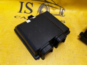 FORD KUGA MK3 PUSZKA SKRZYNKA BEZPIECZNIKÓW KMPLTN