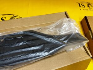 KRATKA ATRAPA ZDERZAKA PRZÓD PRAWA BMW 3 F30 F31 NOWA OEM