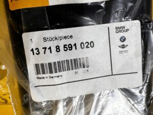 KANAŁ TUNEL POWIETRZA BMW 5 F07 F10 F11 6 F06 F12 F13 7 F01 F02 NOWY OEM