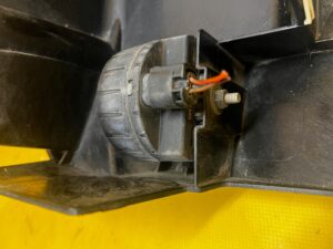 ŚLIZG MOCOWANIE WSPORNIK ZDERZAKA TYŁ TYLNEGO PRAWY BMW X6 F16