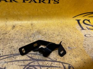 MOCOWANIE WSPORNIK UCHWYT BLACHA RENAULT 1.5 DCI