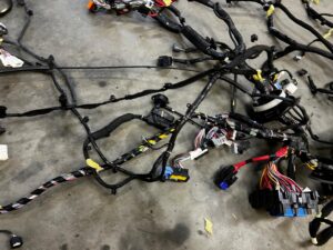 WIĄZKA INSTALACJA WNĘTRZA KABINY DACIA SANDERO III 1.0 TCE AUTOMAT