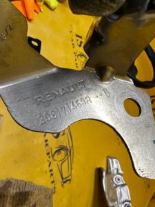 MOCOWANIE WSPORNIK BLACHA RENAULT ESPACE VI AUSTRAL