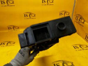 DOLNY KANAŁ KIEROWNICA POWIETRZA CHŁODNICY SILNIKA MERCEDES C-KLASA W206