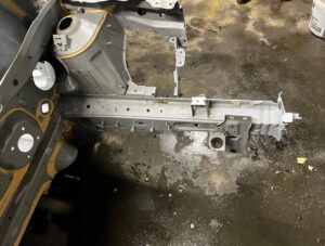 ĆWIARTKA PRZÓD PODŁUŻNICA SŁUPEK PRÓG DACH DACIA SANDERO 2023 III 3