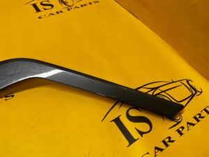 LISTWA BOCZKA DRZWI PRZÓD PRAWY PRAWA AUDI Q7 SQ7 4M0