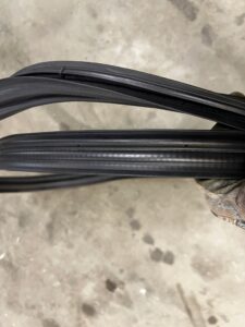 USZCZELKA KLAPY TYŁ BAGAŻNIKA FORD MUSTANG VI