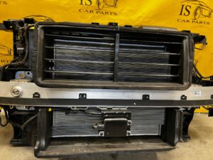 KOMPLETNY PAS PRZEDNI PRZÓD CHŁODNICE RADAR GENESIS GV70 2.5L