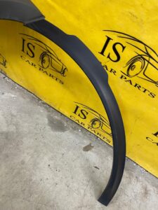 LISTWA BŁOTNIKA LEWY TYŁ LR L462 DISCOVERY V