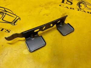 WSPORNIK BLACHA MOCOWANIE DACIA JOGGER