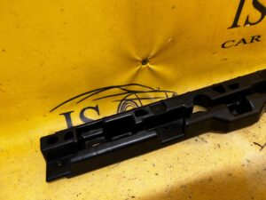 ŚLIZG WSPORNIK MOCOWANIE PROGU LEWY BMW 5 G30