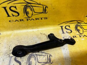 ŁAPA MOCOWANIE WSPORNIK MOSTU PRZEDNIEGO TOYOTA HILUX VIII 8 2.4D D4D