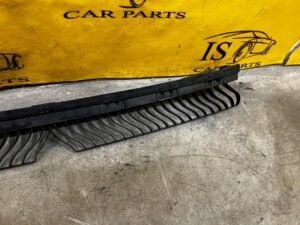 ŚLIZG WSPORNIK MOCOWANIE ZDERZAKA TYŁ VOLKSWAGEN GOLF VIII HB