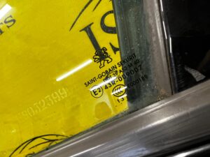 DRZWI LEWA STRONA LEWY PRZÓD PEUGEOT 308 II T9 KTVD 2013R EU