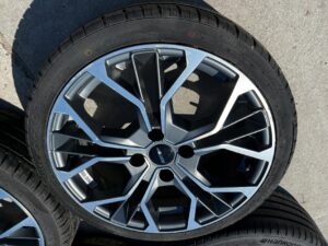KOŁA FELGI OPONY LETNIE FORD FIESTA MK7 GMP HANKOOK 205/40 R17