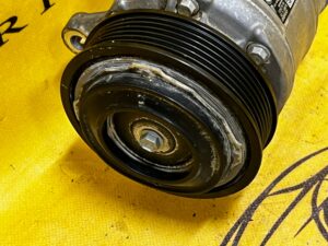 SPRĘŻARKA KLIMATYZACJI 7948797 BMW F40 F44 F41 1.5