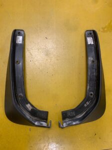 CHLAPACZ NADOLE PRAWY TYŁ KIA SORENTO III LIFT