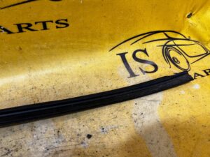 USZCZELKA GÓRNA KLAPY TYŁ BAGAŻNIKA PEUGEOT 508 I LIFT SW KOMBI RXH