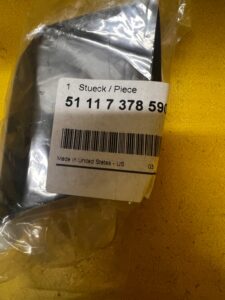 OSŁONA ZAŚLEPKA SPRYSKIWACZA REFLEKTORA PRZÓD PRAWY BMW X5 F15 NOWA OEM