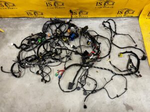 INSTALACJA WIĄZKA DESKI WNĘTRZA DACIA DUSTER II