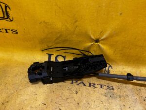 ZAMEK DRZWI CIĘGNO KLAMKA TYŁ TYLNY PRAWY PRAWE 5 PIN SKODA SCALA