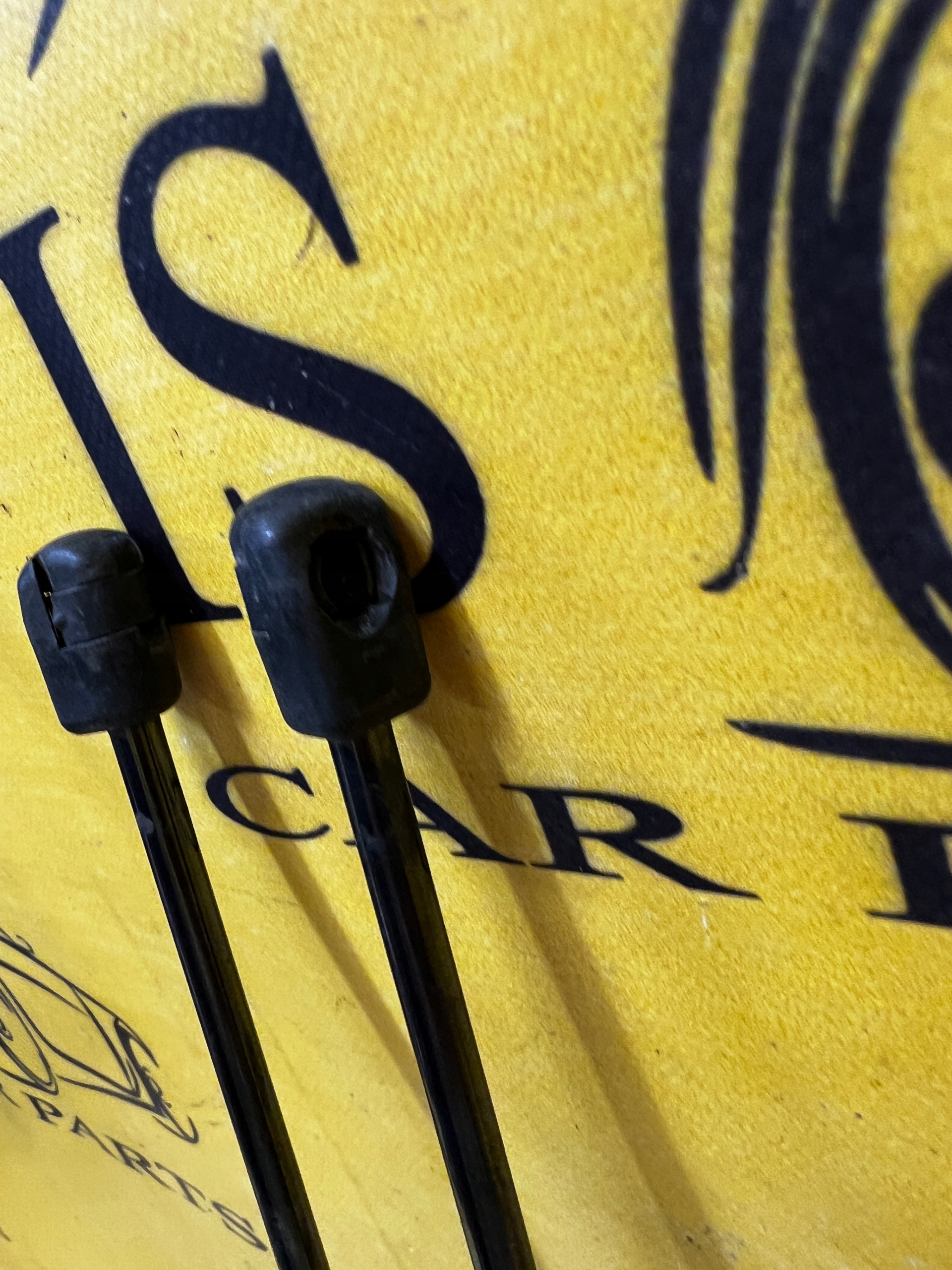 SIŁOWNIK TELESKOP KLAPY PRAWY MERCEDES A KLASA W177