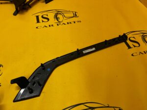 LISTWA BOCZKA DRZWI TYŁ LEWY LEWA AUDI Q7 SQ7 4M0