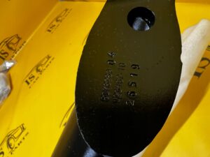 ROZPÓRKA ZAWIESZENIA AMORTYZATORA LEWA BMW X5M F95 X6M F96 XM G09 NOWA OEM