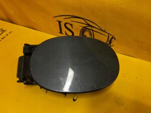 KLAPKA WLEWU PALIWA RANGE ROVER VELAR L560