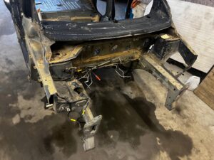 ĆWIARTKA PODŁUŻNICA SŁUPEK PRÓG LEWY PRZÓD RENAULT CAPTUR I 1