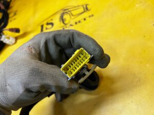 WIĄZKA INSTALACJA OKABLOWANIE DRZWI TYŁ PRAWY PEUGEOT 3008 II