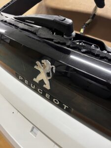 KLAPA TYLNA ELEKTRYCZNA PEUGEOT 3008 II P84 KWE