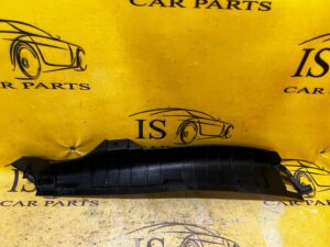 LISTWA OSŁONA POSZYCIE PROGU LEWA LEWY TYŁ INFINITI Q70