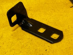 BLACHA UCHWYT MOCOWANIE WSPORNIK FORD KUGA MK3