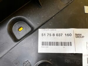 OSŁONA DOLNA PRAWA TRÓJKĄT NADKOLA PRZÓD PRAWY M-PAKIET BMW X5 E70 NOWA OEM