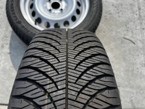 KOŁA FELGI OPONY CAŁOROCZNE SMART FORFOUR II 185/60 R15