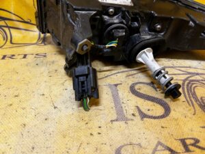 LAMPA TYLNA W BŁOTNIK LEWA LR RANGE ROVER EVOQUE II L551