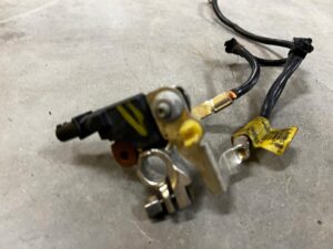 KLEMA MINUSOWA INSTALACJA AKUMULATORA CITROEN C4 PICASSO II