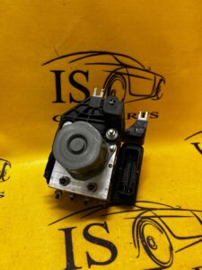 STEROWNIK POMPA ABS INFINITI Q30 QX30