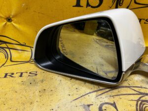 LEWE LUSTERKO KOMPLETNE CHROM BIAŁA PERŁA TESLA MODEL 3 13 + 2 PIN