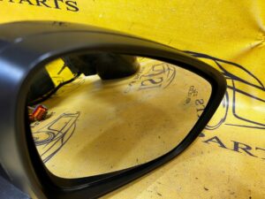 PRAWE LUSTERKO ASYSTENT PEUGEOT 508 I 10+8 18 PIN