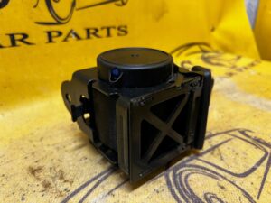 PAS BEZPIECZEŃSTWA TYLNY ŚRODKOWY CZARNY BMW 5 G30 SEDAN