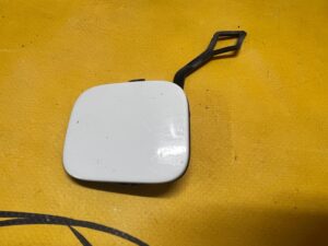 ZAŚLEPKA HAKA ZDERZAKA PRZÓD DACIA SANDERO III