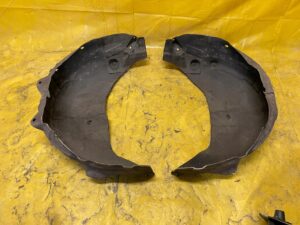 NADKOLE PRAWY TYŁ TYLNE RENAULT MEGANE IV SEDAN