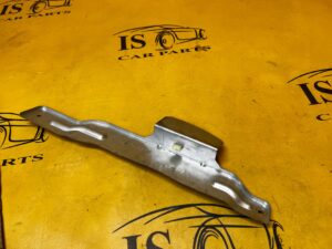 ELEMENT WYKOŃCZENIA WSPORNIK MOCOWANIE DRZWI TYŁ LEWY RENAULT KADJAR