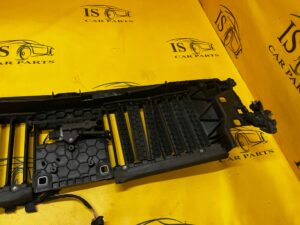 ŻALUZJA WLOT POWIETRZA KIEROWNICA MERCEDES C-KLASA W206